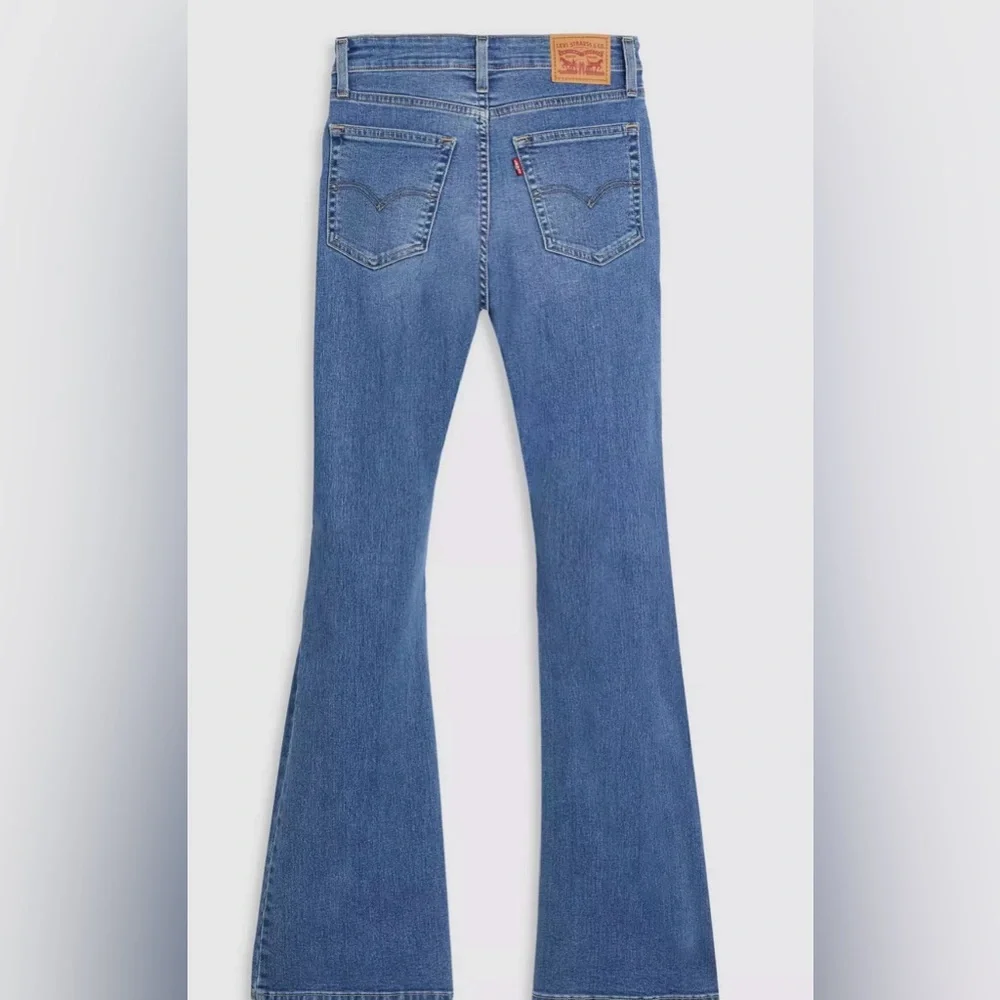 Levi’s 726 Flare Women's Jeans - Picture 4 of 5